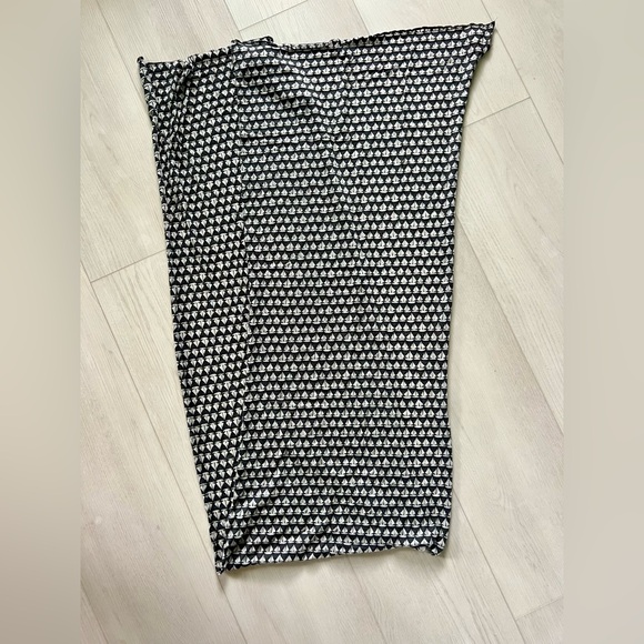 Old Navy Sailboat Scarf - Picture 2 of 3